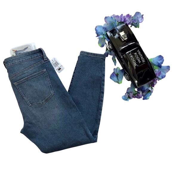 Regeneration by Celebrity Pink NWT Meadow Ankle Skinny Jeans Juniors/Women 11/30 - Picture 1 of 10
